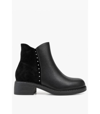 Μαύρα ankle boots με suede λεπτομέρειες και ασημί τρουκς