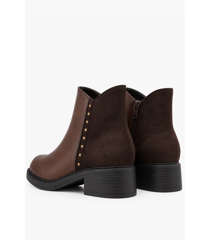 Καφέ ankle boots με suede λεπτομέρειες και ασημί τρουκς