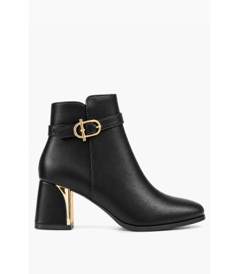 Μαύρα ankle boots με χρυσή αγκράφα και τετράγωνο τακούνι