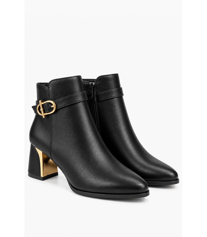 Μαύρα ankle boots με χρυσή αγκράφα και τετράγωνο τακούνι