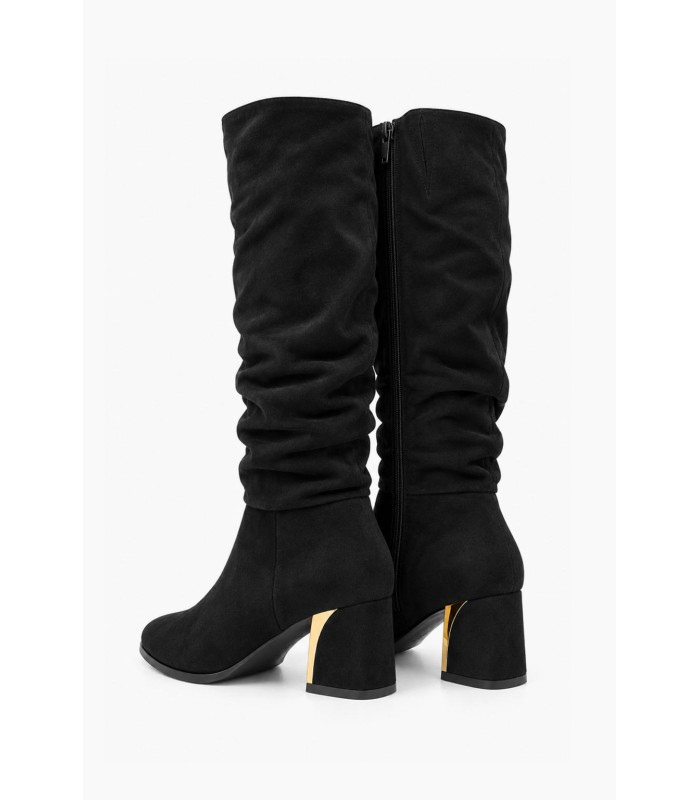 Μαύρες slouchy μπότες suede με χρυσή λεπτομέρεια στο τακούνι