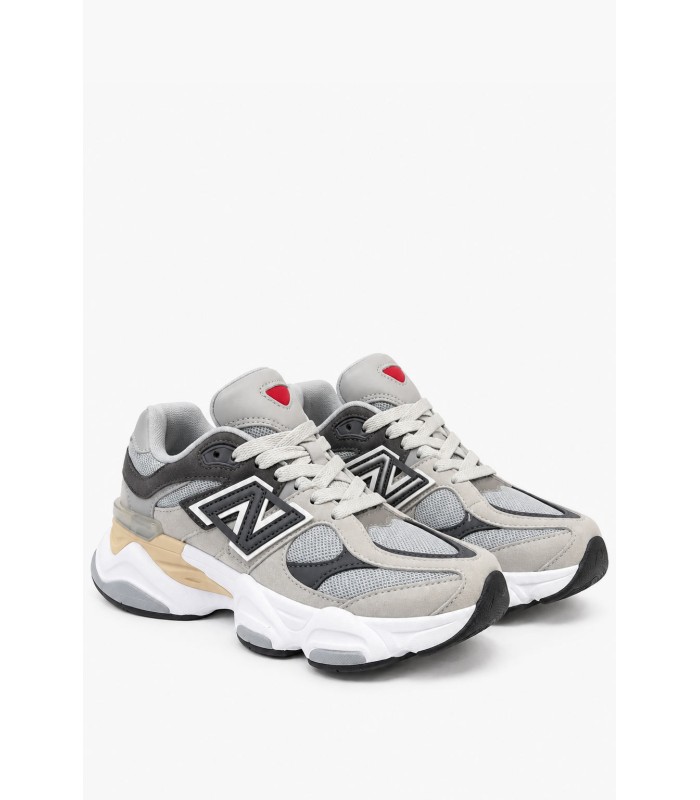 Γκρι chunky sneakers με mesh και suede λεπτομέρειες