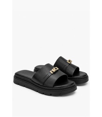 Μαύρα flatform με χρυσό διακοσμητικό