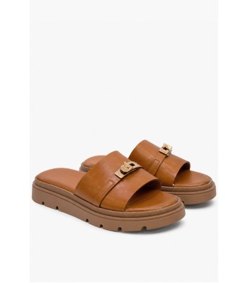 Κάμελ flatform με χρυσό διακοσμητικό