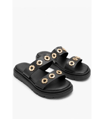Μαύρο flatform με χρυσά διακοσμητικά στοιχεία