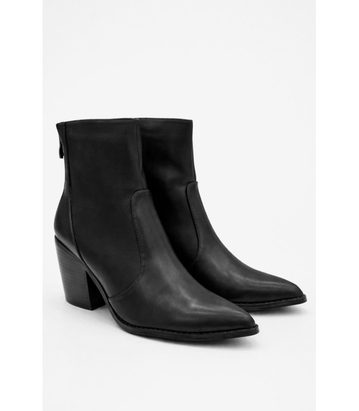 Μαύρο ankle boot με χοντρό τακούνι και μύτη