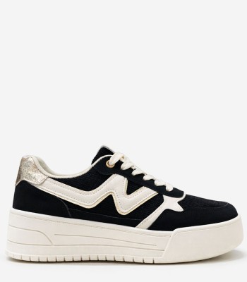 Μαύρο sneaker με λευκές λεπτομέρειες