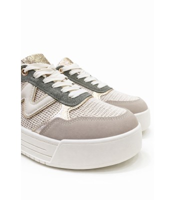 Μπεζ sneaker με πράσινες λεπτομέρειες