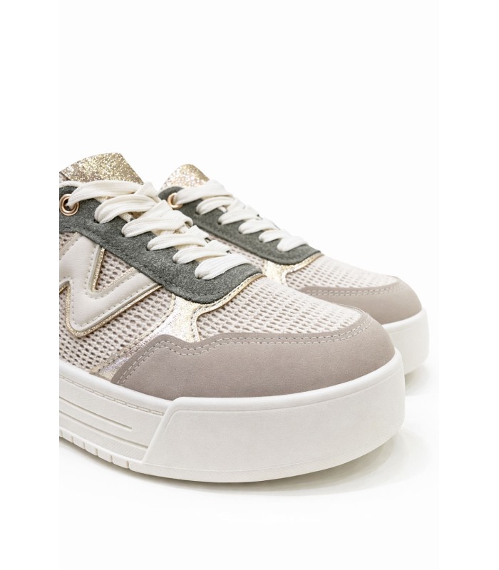 Μπεζ sneaker με πράσινες λεπτομέρειες