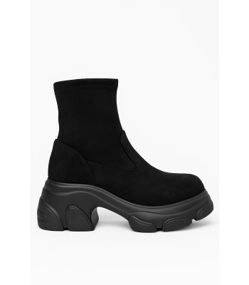 Μαύρο μποτάκι sock με χοντρή σόλα