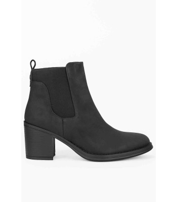Μαύρο ankle boot με χοντρό τακούνι και ελαστικά πλαϊνά