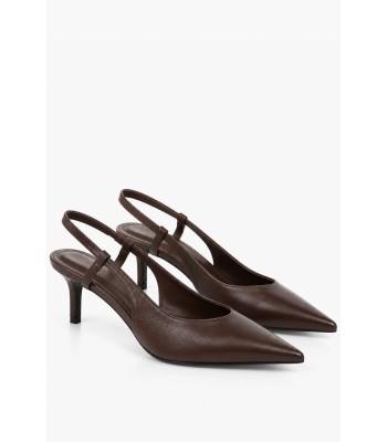 Καφέ slingback γόβες με χαμηλό τακούνι