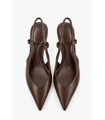 Καφέ slingback γόβες με χαμηλό τακούνι