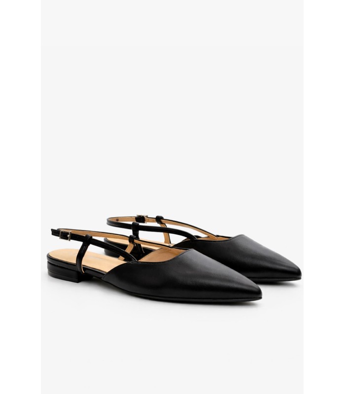 Μαύρα slingback flats με μυτερή μύτη
