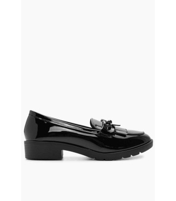 Μαύρο loafer με κρόσσια και χαμηλό τακούνι