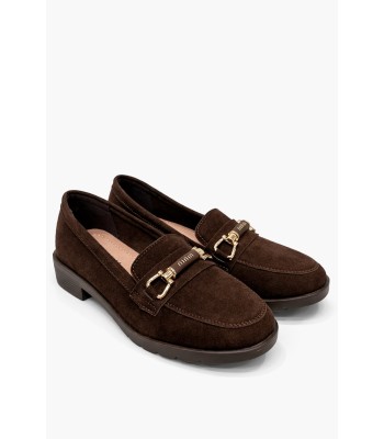 Καφέ loafer με χρυσή διακριτική αγκράφα