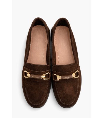 Καφέ loafer με χρυσή διακριτική αγκράφα