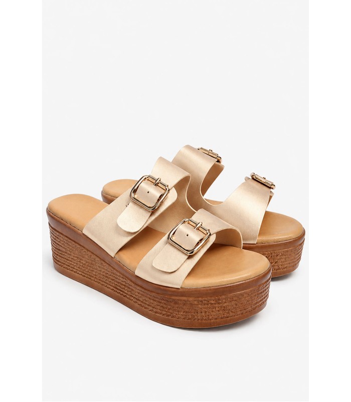 Μπεζ flatform με διπλή αγκράφα και καφέ σόλα