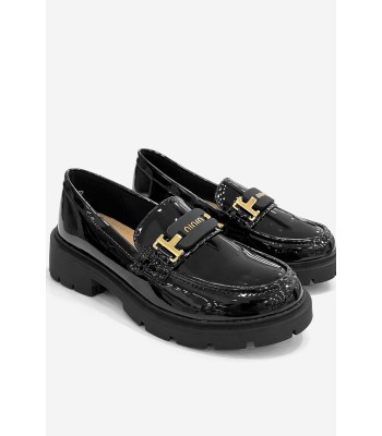 Μαύρο loafer λουστρίνι με chunky σόλα