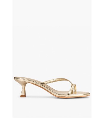 Χρυσό mule πέδιλο με λεπτά λουράκια και kitten heel