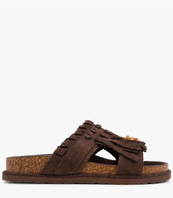 Καφέ σανδάλι boho με κρόσσια και χάντρες