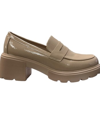 Μπεζ Γυναικεία λουστρίνι Loafers