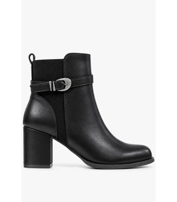 Μαύρα ankle boots με χρυσή αγκράφα και χοντρό τακούνι