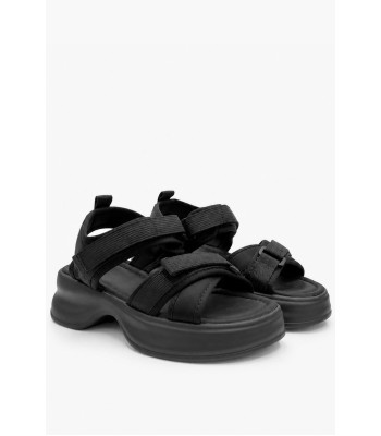 Μαύρο flatform σανδάλι με αυτοκόλλητα δεσίματα