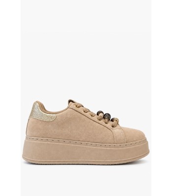 Μπεζ sneakers με χοντρή σόλα και διακοσμητικές χάντρες