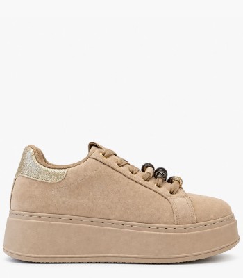 Μπεζ sneakers με χοντρή σόλα και διακοσμητικές χάντρες