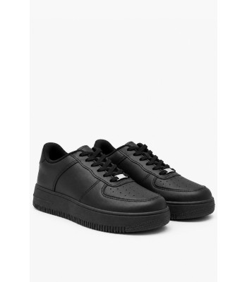 Μαύρα sneakers με χοντρή σόλα