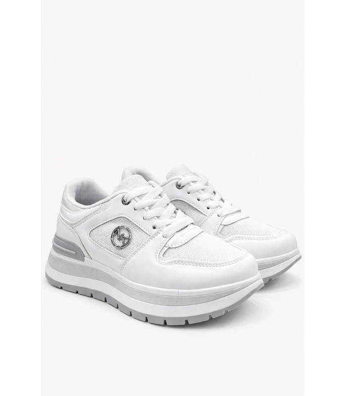 Λευκό sneaker με chunky σόλα και μεταλλικό διακοσμητικό