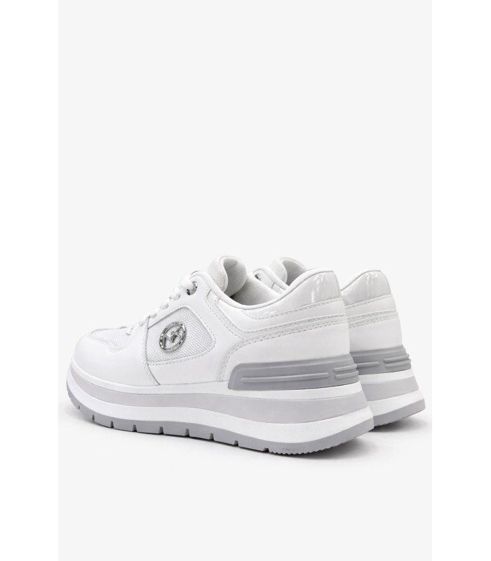Λευκό sneaker με chunky σόλα και μεταλλικό διακοσμητικό