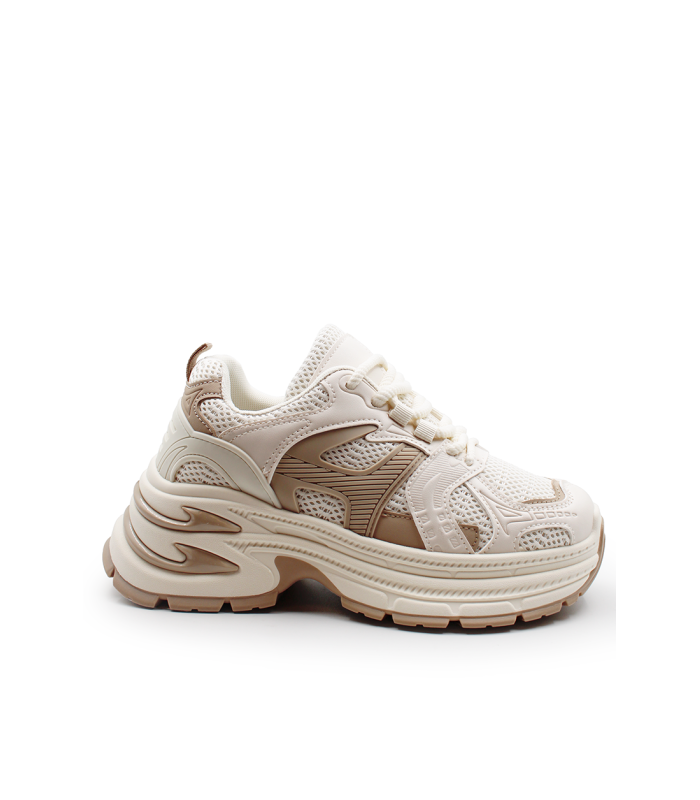 Μπεζ chunky sneakers σε συνδυασμό χρωμάτων