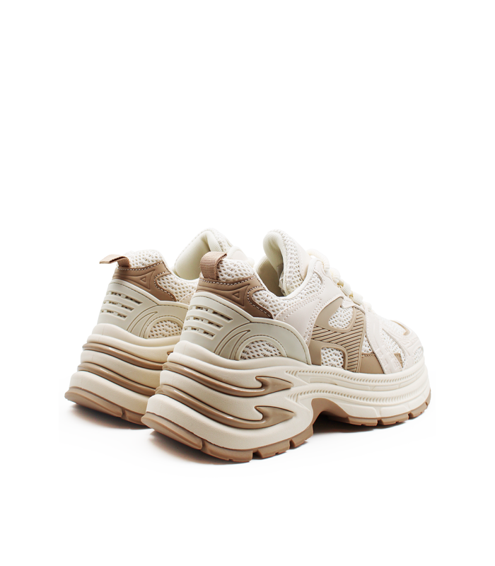 Μπεζ chunky sneakers σε συνδυασμό χρωμάτων