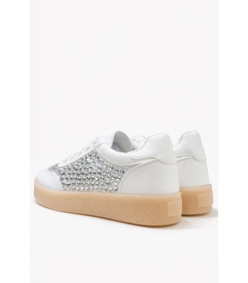 Λευκό sneaker με στρας και gum σόλα