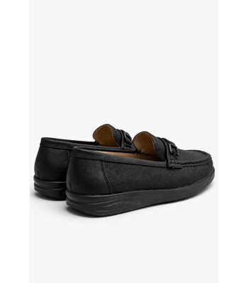 Μαύρο loafer με διακοσμητική αγκράφα και ανατομικό πάτο