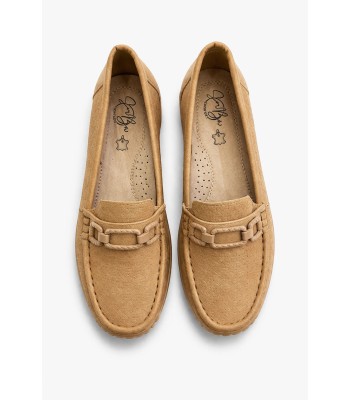 Μπεζ loafer με διακοσμητική αγκράφα και ανατομικό πάτο