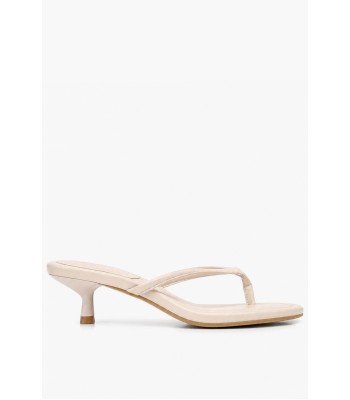 Μπεζ mules με διχάλα και kitten heel