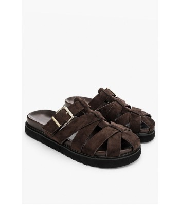 Καφέ flatform με πλεγμένα λουριά και αγκράφα