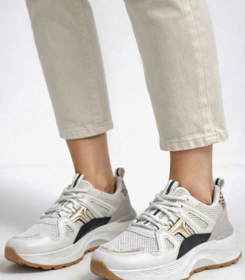 Λευκό sneaker με mesh και χρυσές λεπτομέρειες