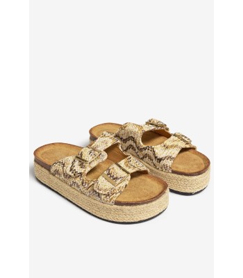 Μπεζ flatform σανδάλι με διπλή αγκράφα