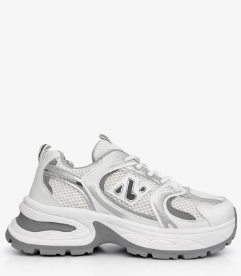 Λευκό sneaker chunky με mesh ύφασμα και γκρι λεπτομέρειες