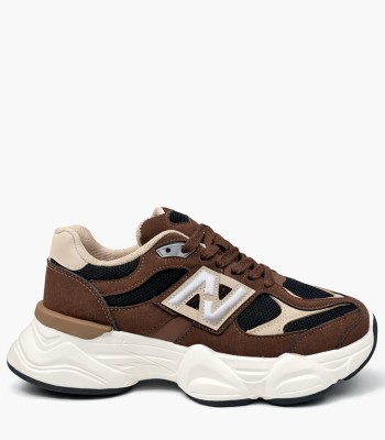 Καφέ sneaker με chunky σόλα