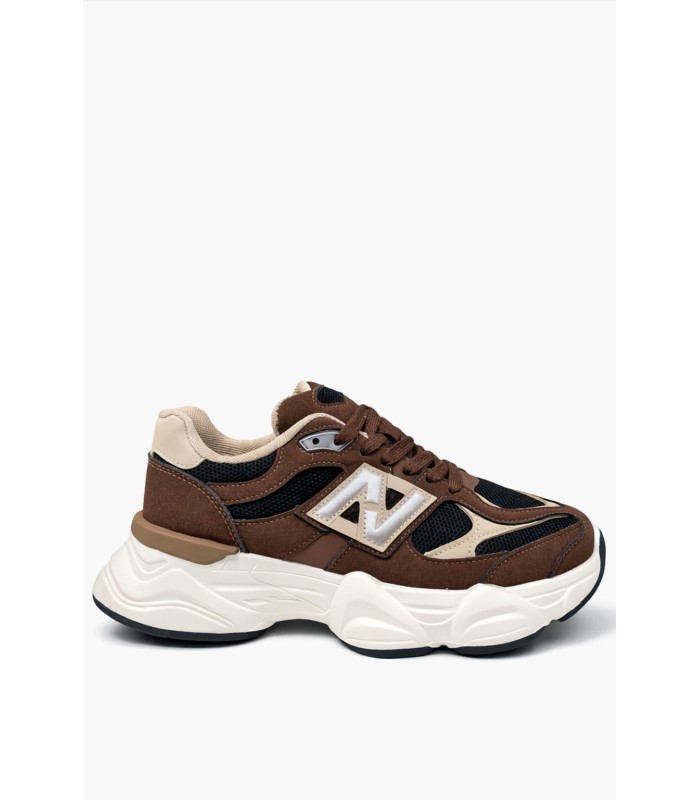 Καφέ sneaker με chunky σόλα
