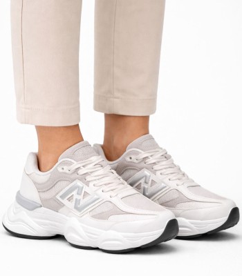 Γυναικείο chunky sneaker λευκό με γκρι λεπτομέρειες