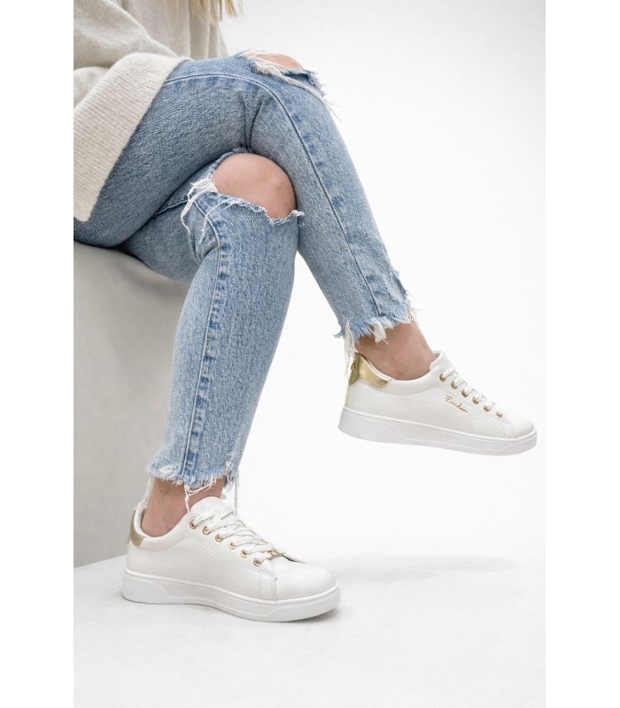 Λευκό sneaker με χρυσές λεπτομέρειες