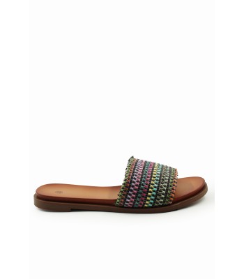 Boho flat σανδάλι με πολύχρωμη υφαντή φάσα σε καφέ χρώμα