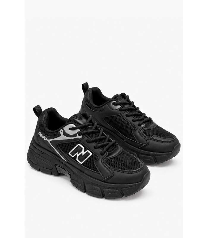 Μαύρα chunky sneakers με mesh και ασημί λεπτομέρειες