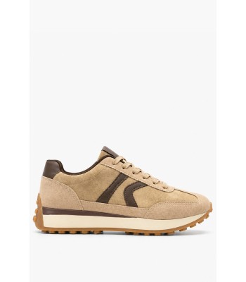 Κάμελ suede sneakers με καφέ λεπτομέρειες